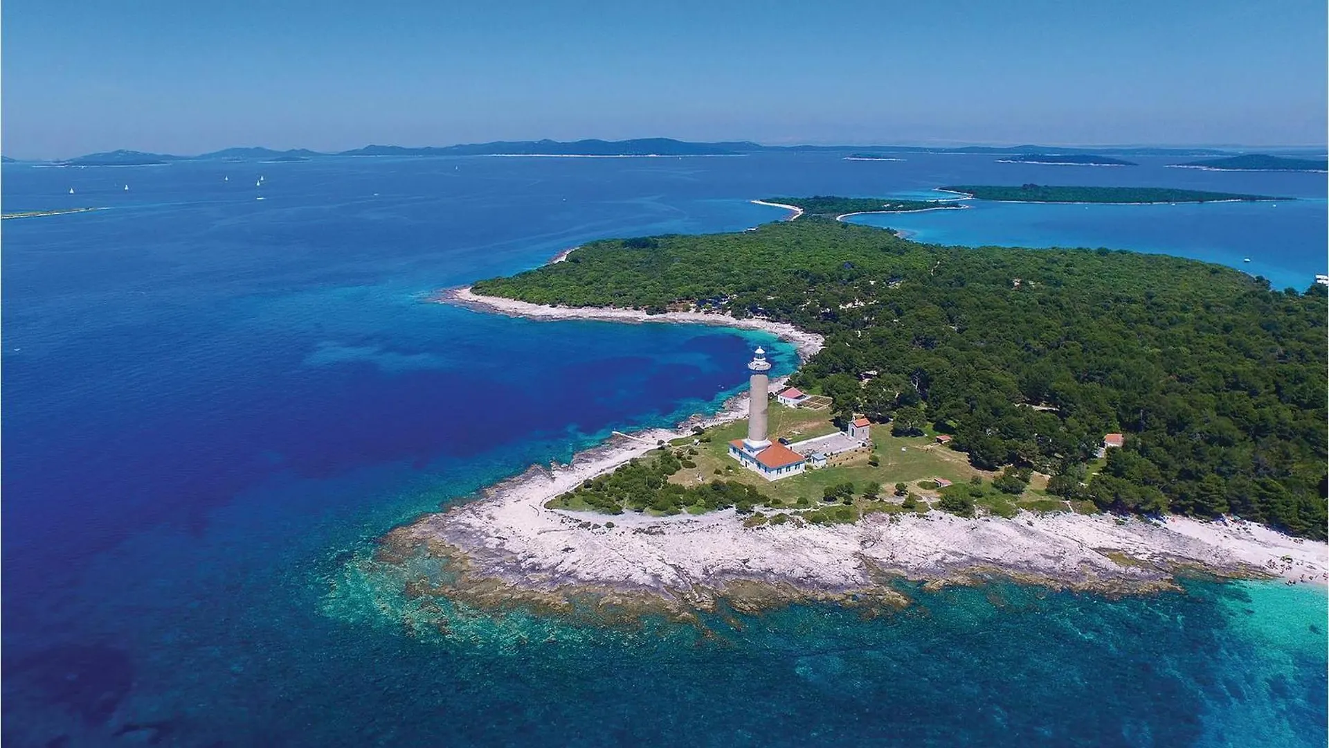 Gorgeous Home In Veli Rat With Kitchen Croatia