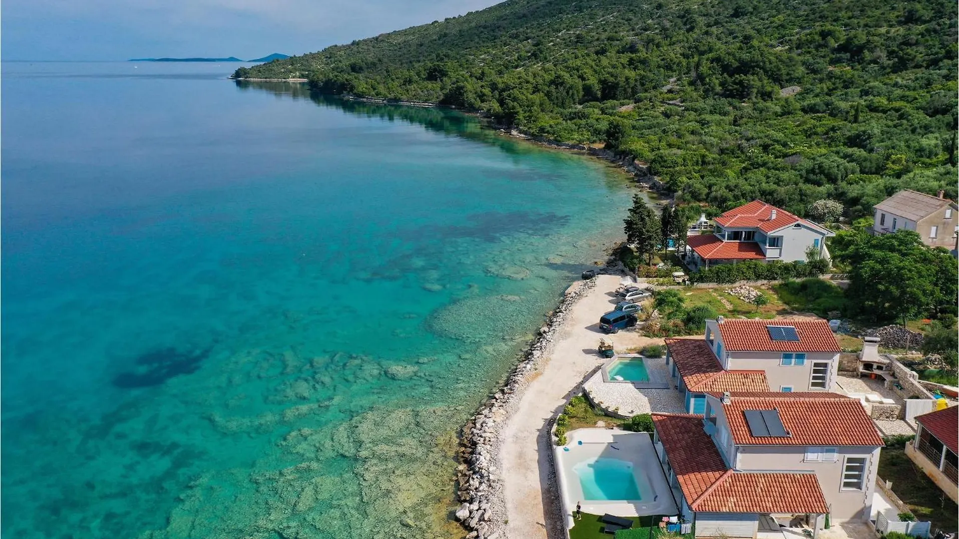 Gorgeous Home In Veli Rat With Kitchen Holiday home